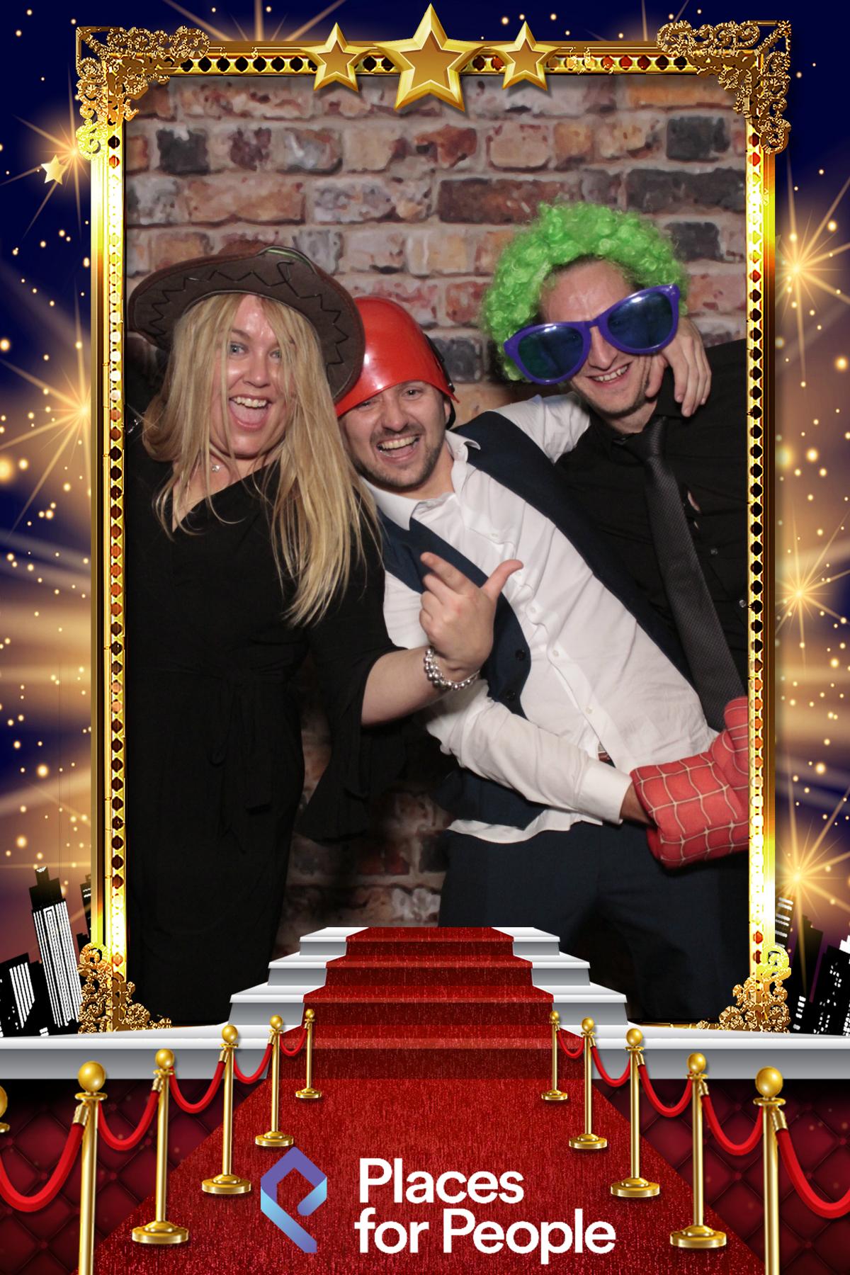 Places for People Star Awards  | View more photos from the event at gallery.myphotoboothexperience.co.uk/u/MyPhotoBoothExperienceLtd/Places-for-People-Star-Awards